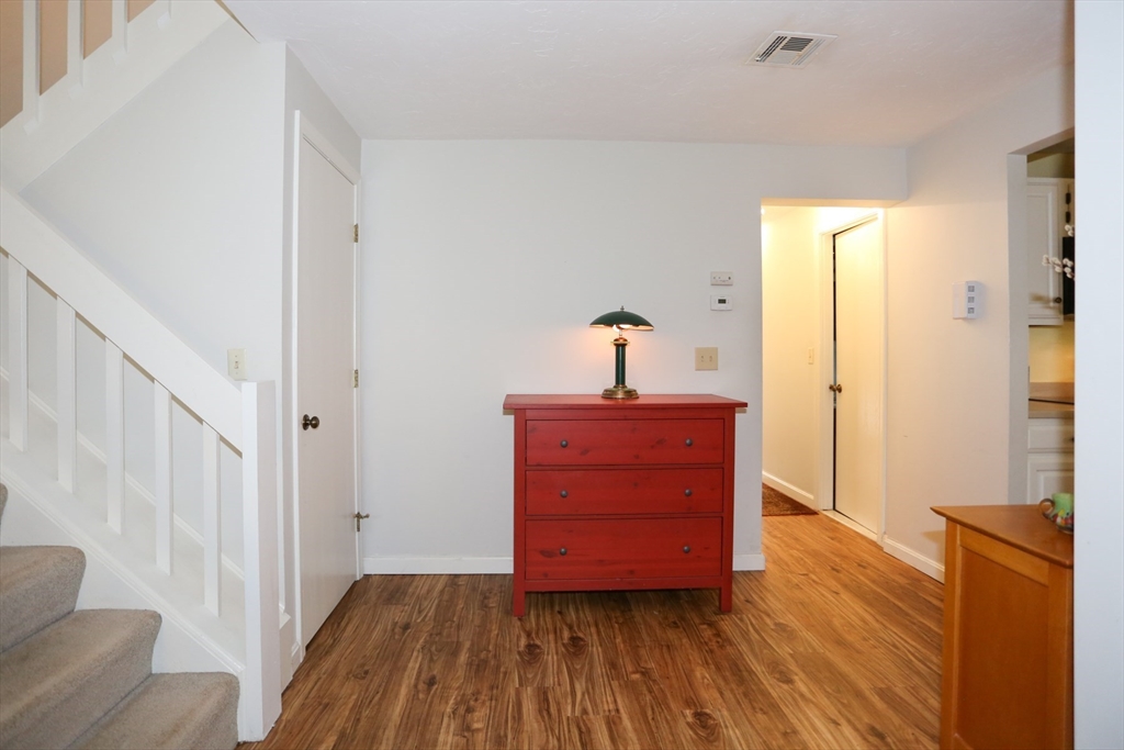 103 Ridgefield Cir B