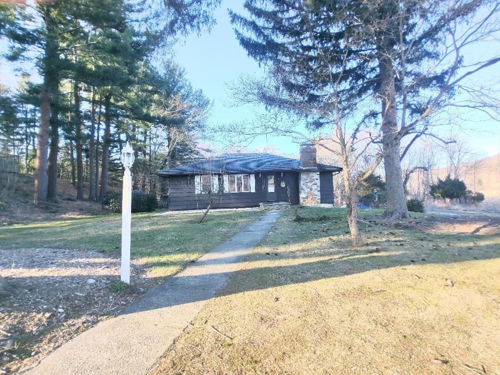 2 Wellington Rd 2