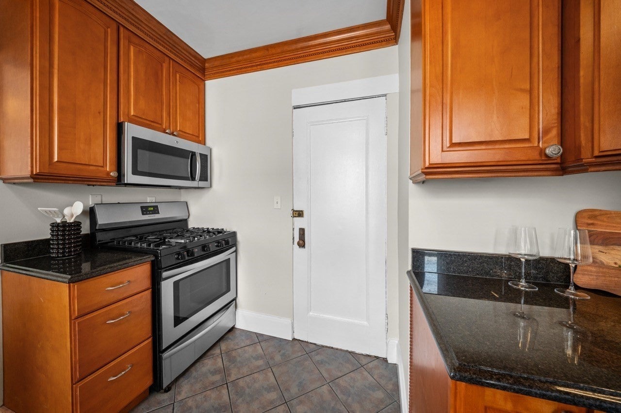 2039 Commonwealth Ave #12A, Boston, MA, 2039 Commonwealth Ave #12A, Boston, MA Photo #11