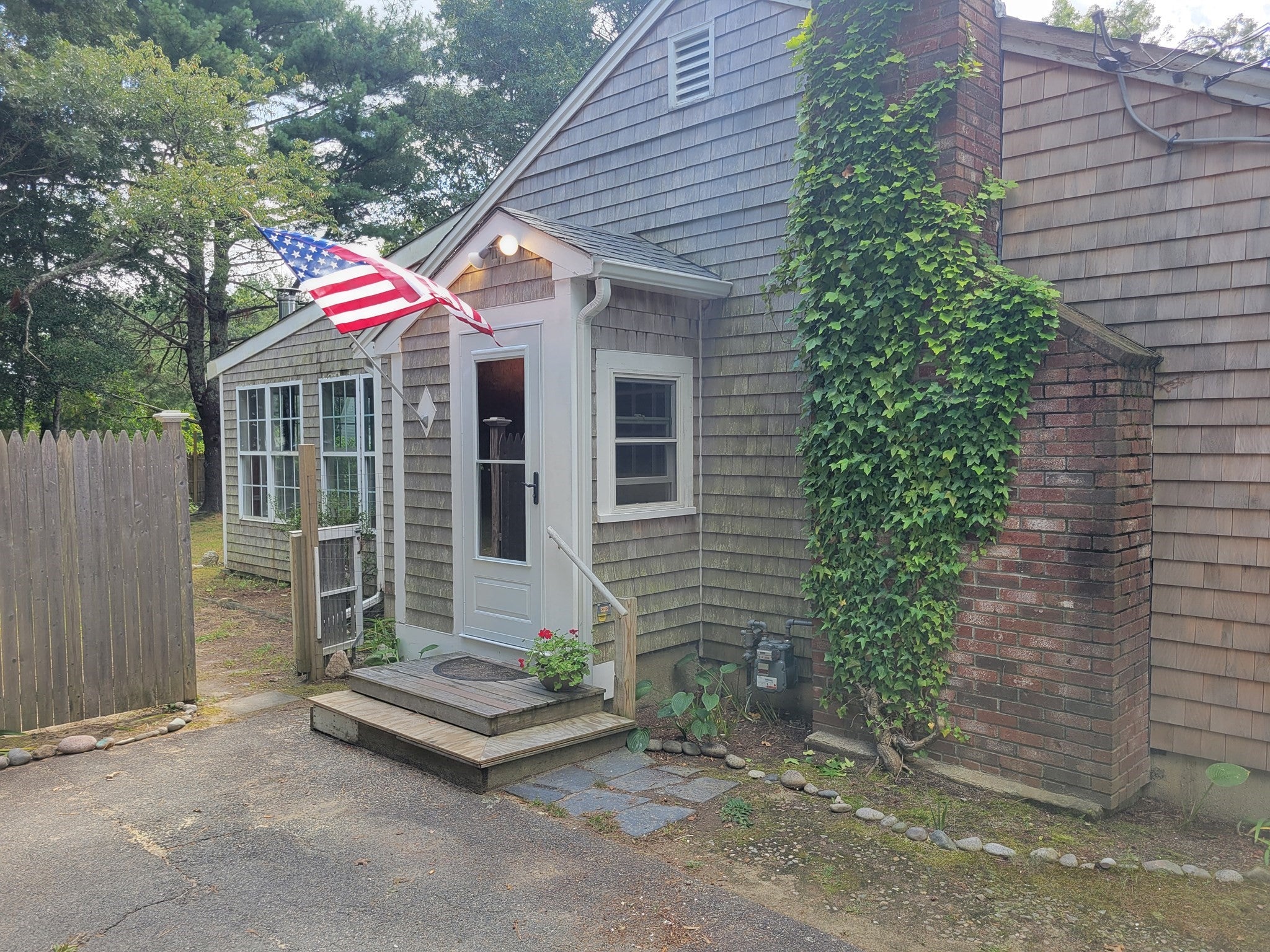 8 Westbury Way, Barnstable, MA Photo #2
