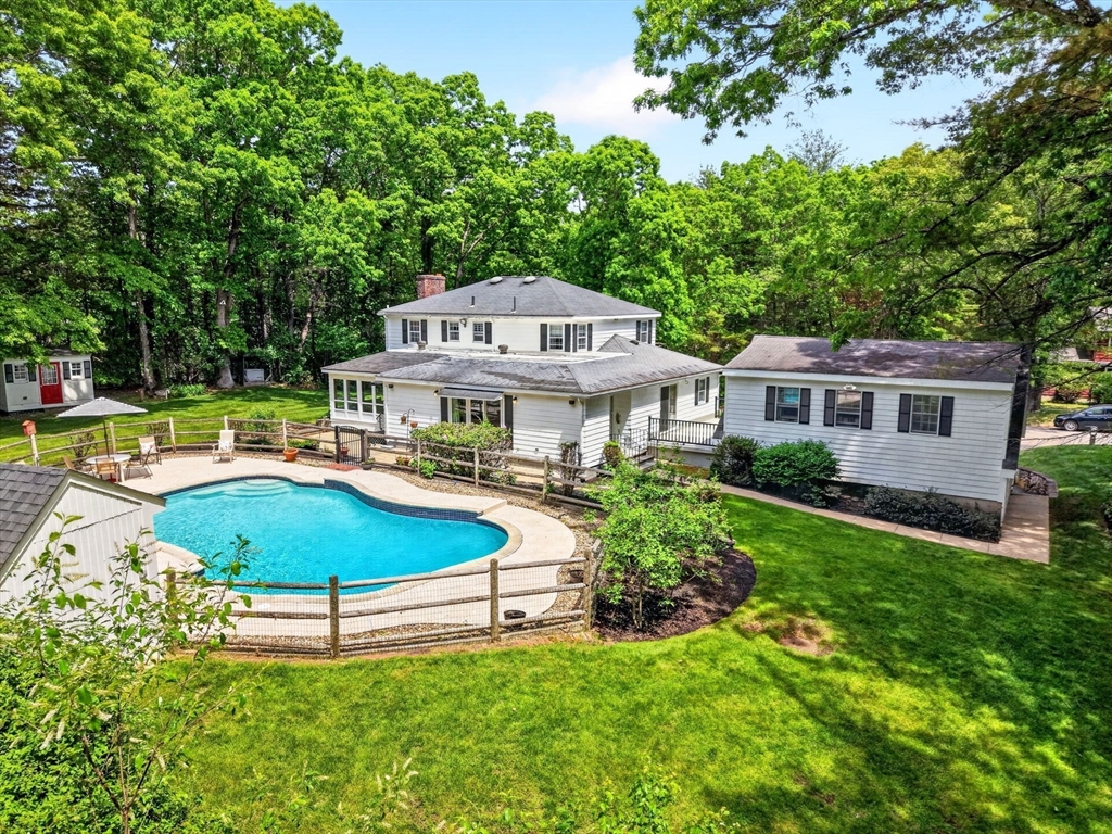 15 Jefferson Rd