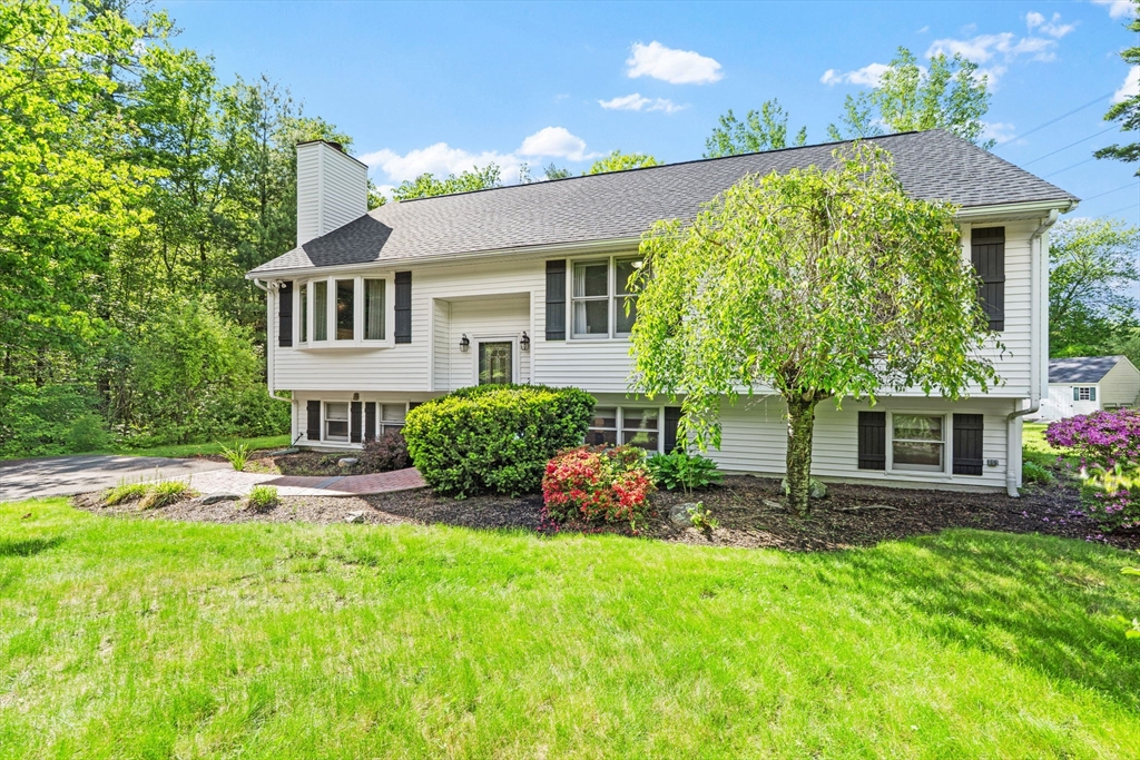 26 Fleetwood Dr