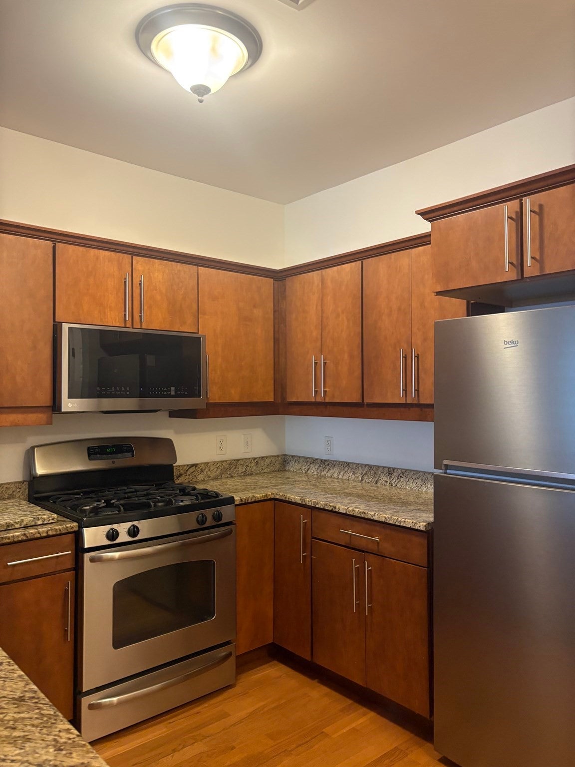 35 Commonwealthh AVE #110, Newton, MA, 35 Commonwealthh AVE #110, Newton, MA Photo #3