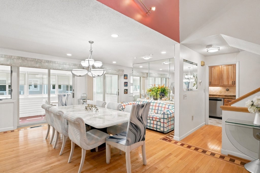 1002 Pine Brook Dr #20, Peabody, MA, 1002 Pine Brook Dr #20, Peabody, MA Photo #6