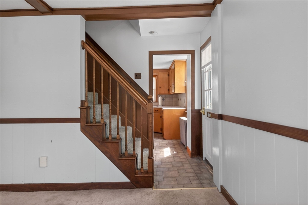 7 East Greenwood St, Amesbury, MA Photo #29