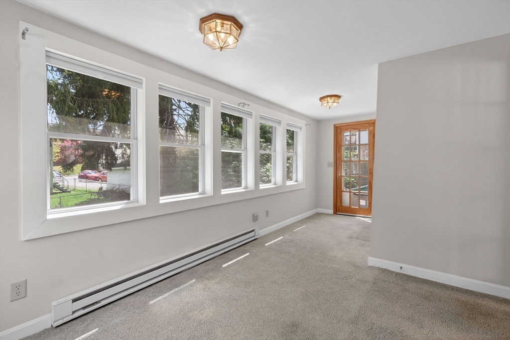 7 East Greenwood St, Amesbury, MA Photo #23