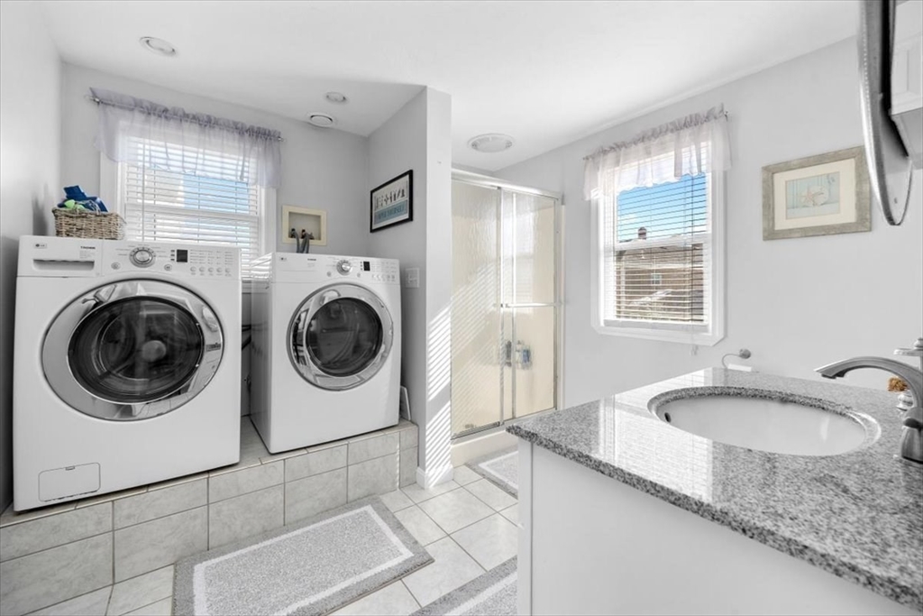 181 Atlantic Ave, Hull, MA Photo #19