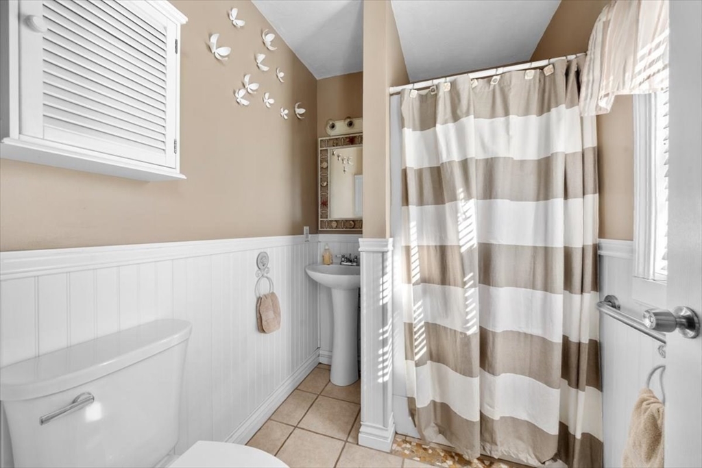 181 Atlantic Ave, Hull, MA Photo #13