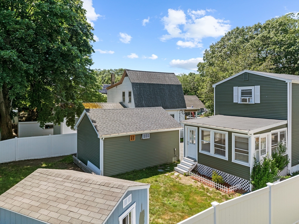 52 Glenwood Rd