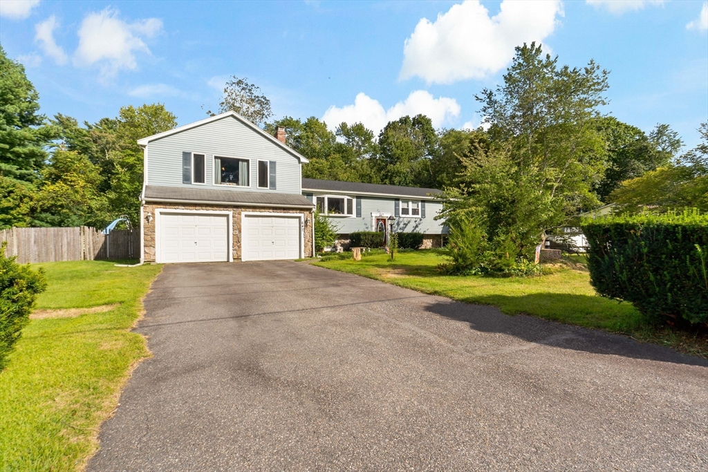 647 Rebecca Rd