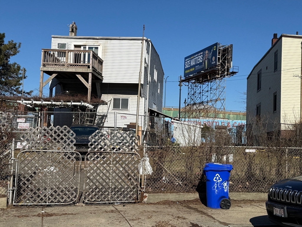 443 Bennington &  430 Frankfort St