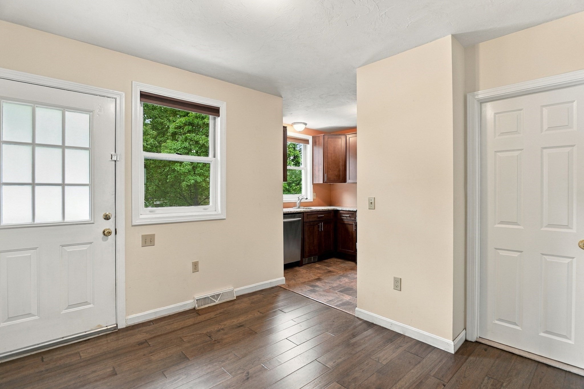 2 Summerville Road #2, Foxboro, MA, 2 Summerville Road #2, Foxboro, MA Photo #11