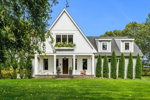 2 Riverview Hill Essex MA 01929