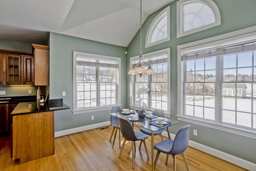 5 Pondview Lane