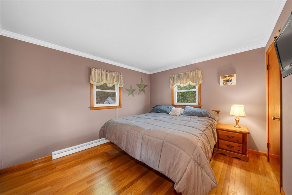 88 Whitehall Rd, Amesbury, MA Photo #34