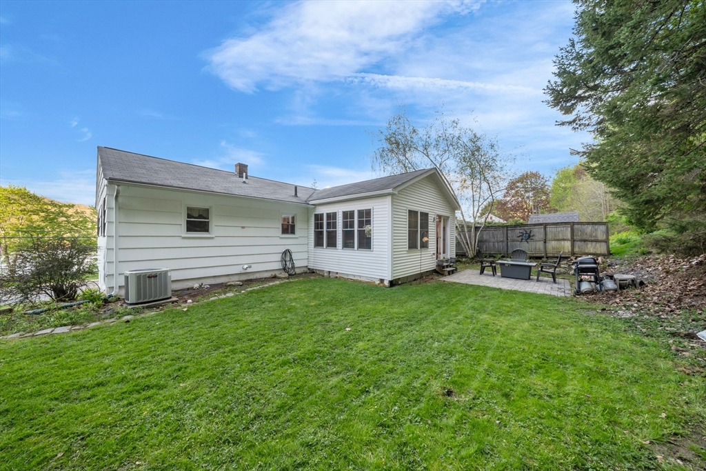 88 Whitehall Rd