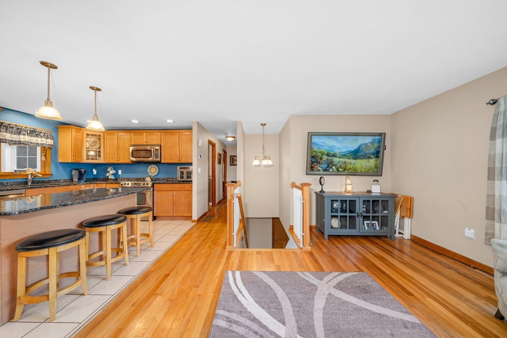 88 Whitehall Rd, Amesbury, MA Photo #11