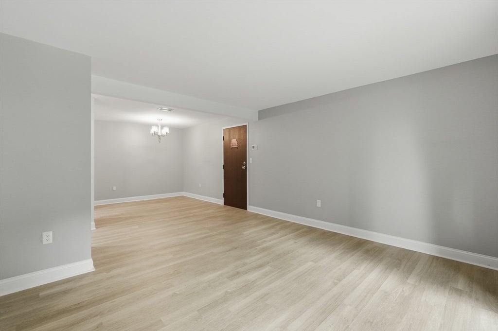 405 Franklin Crossing Road #405, Franklin, MA, 405 Franklin Crossing Road #405, Franklin, MA Photo #5