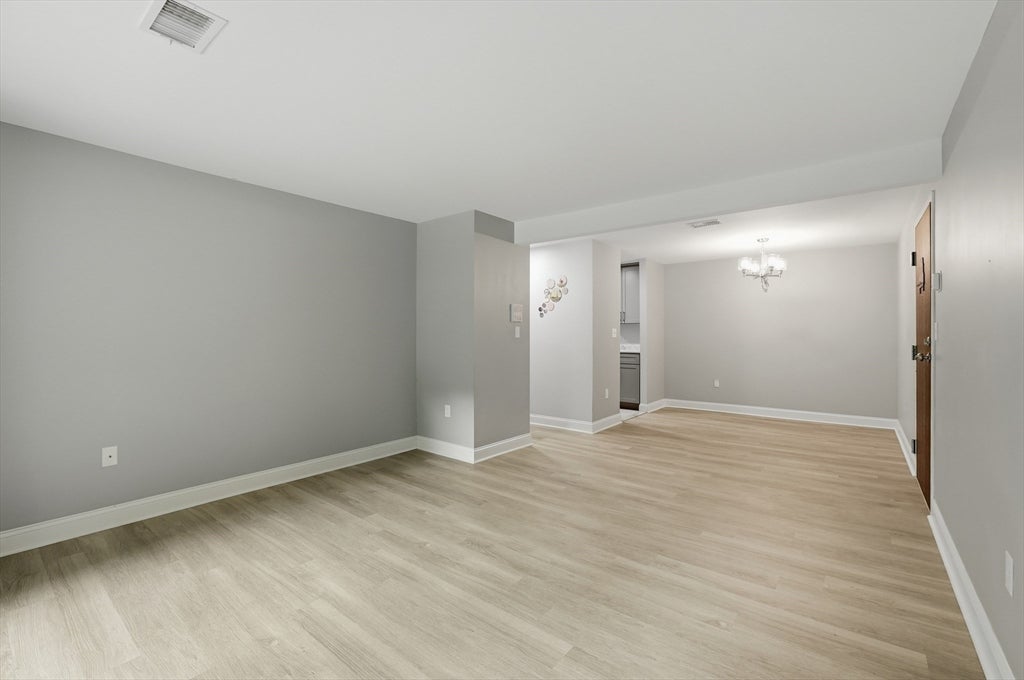 405 Franklin Crossing Road #405, Franklin, MA, 405 Franklin Crossing Road #405, Franklin, MA Photo #3