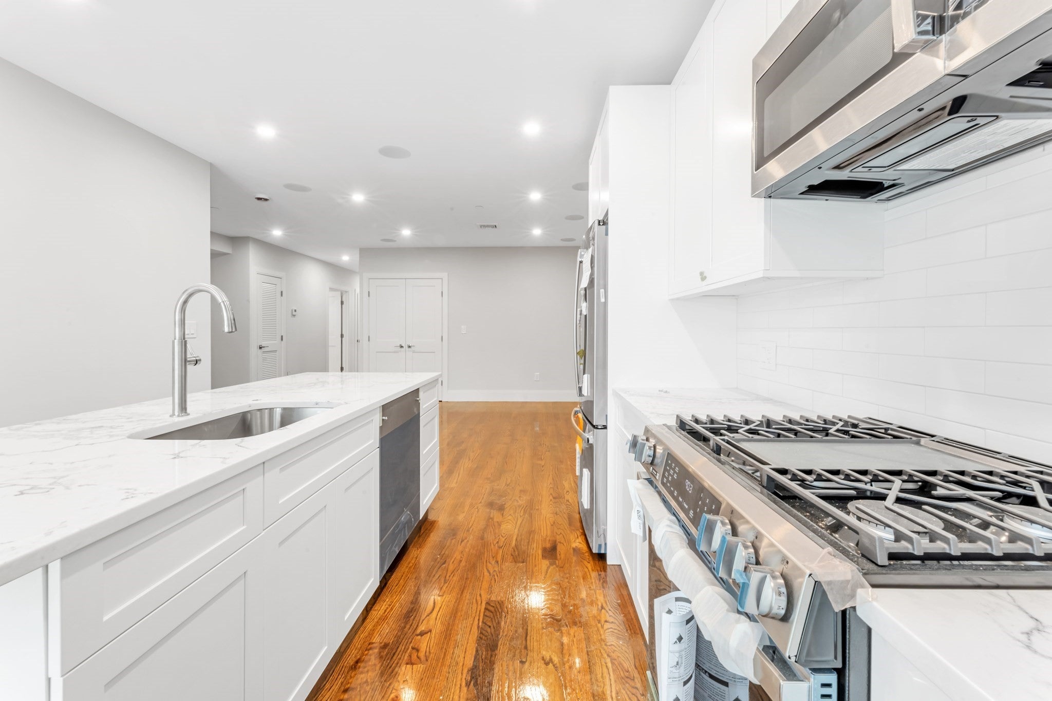 199 Havre St #6, Boston, MA Photo #13