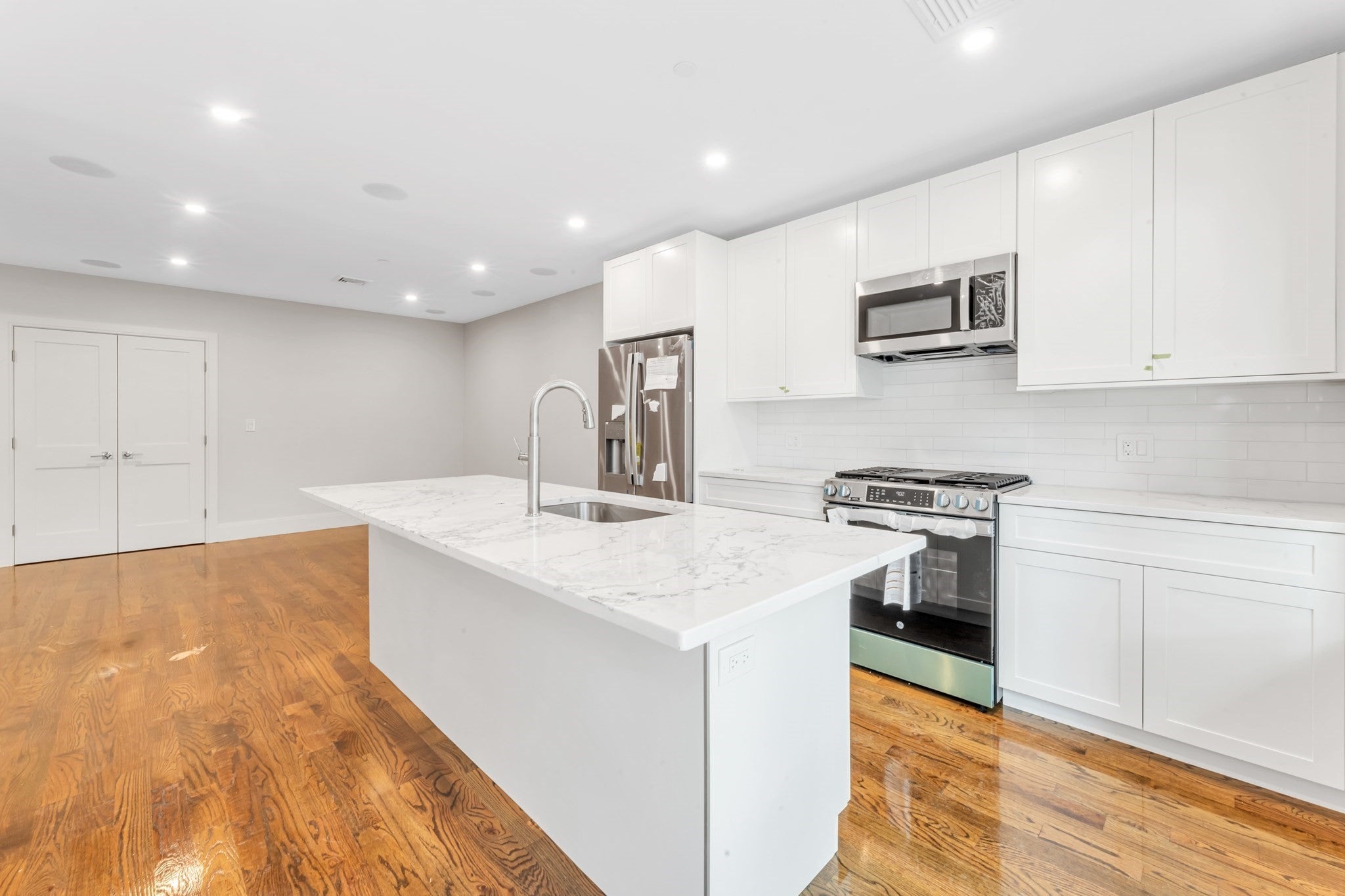 199 Havre St #6, Boston, MA Photo #1