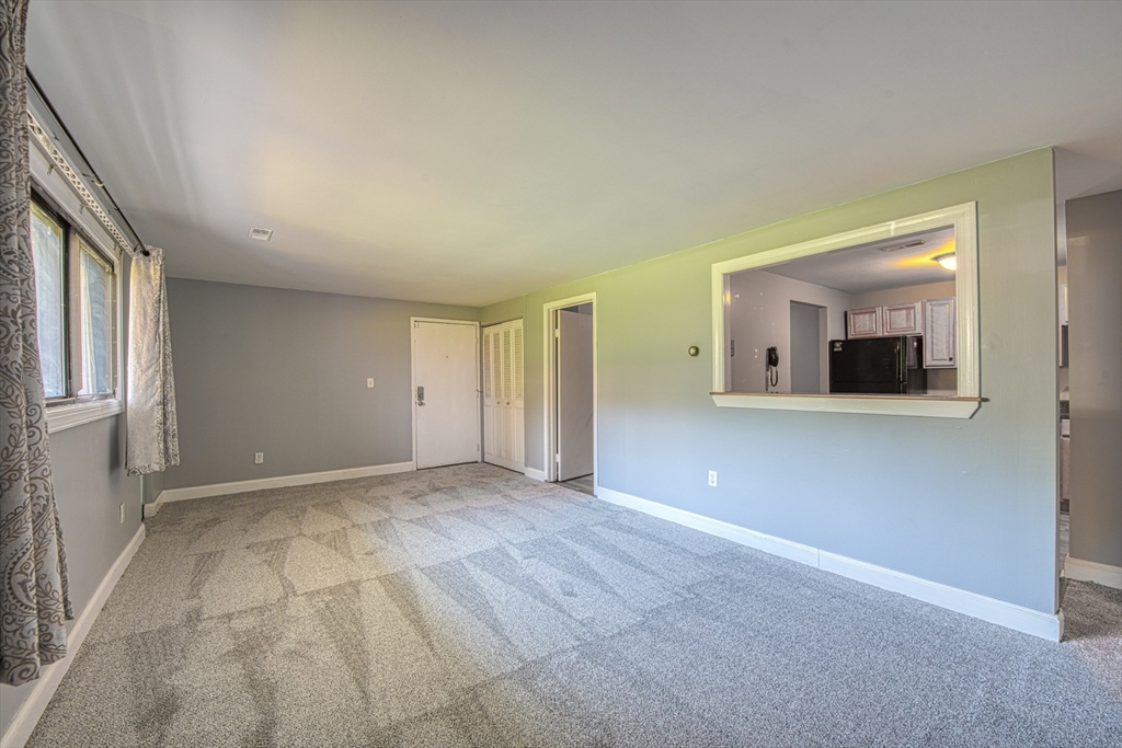 221 Oak St 12-15