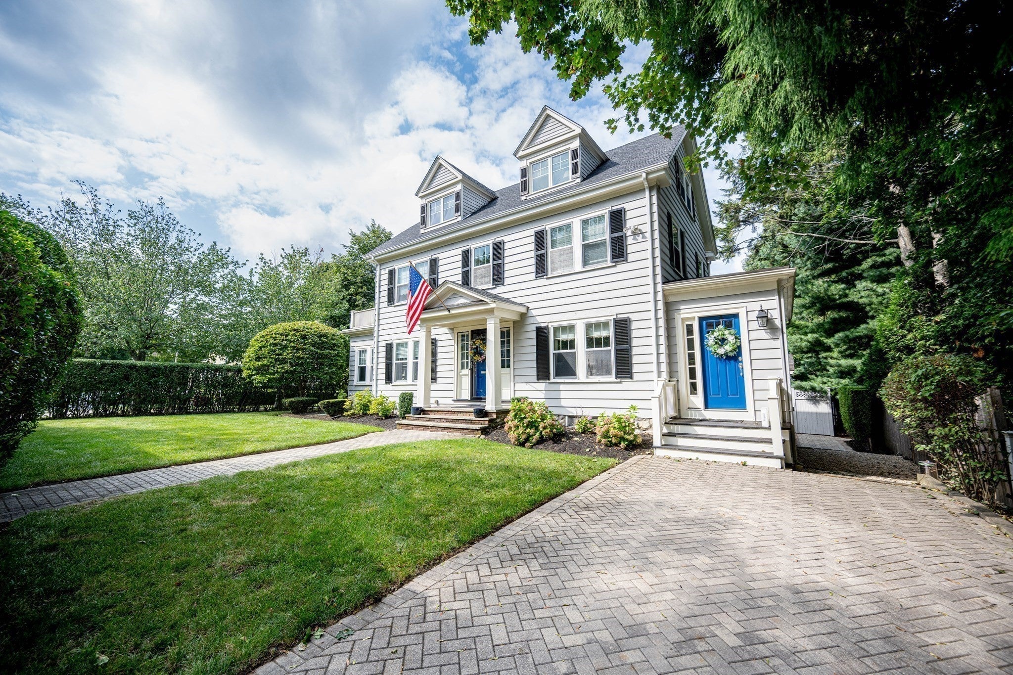 Photo of 6 Geneva Rd, Melrose, MA