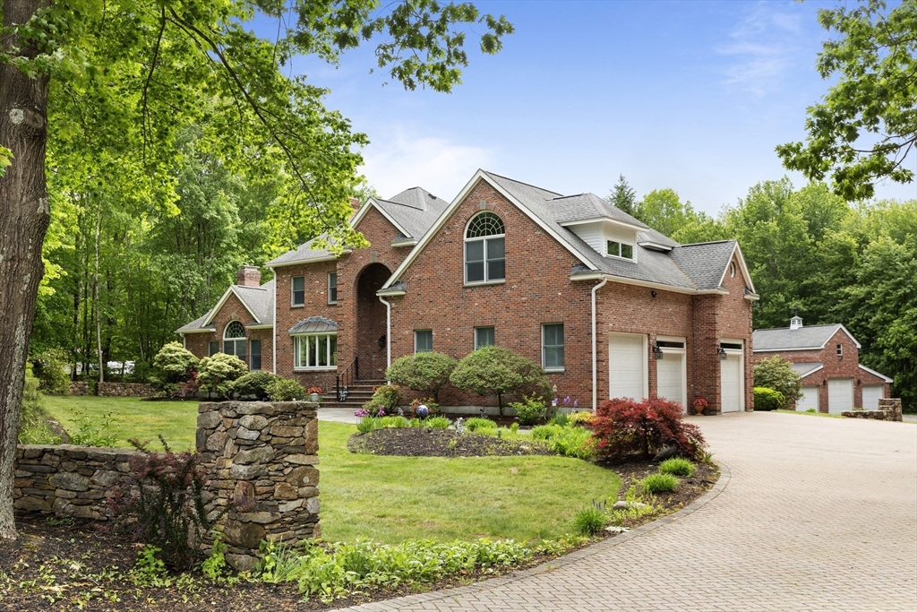 211 Saddle Hill Road