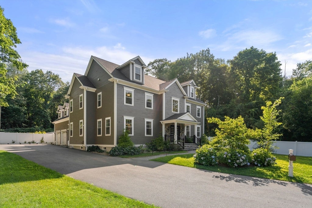 Photo of 125 Union St, Natick, MA