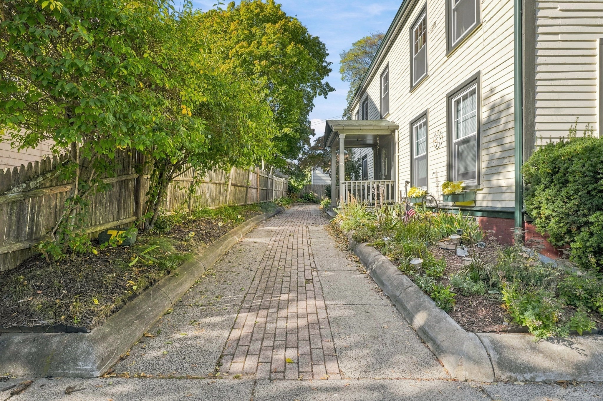 75 Nahant St, Lynn, MA, 75 Nahant St, Lynn, MA Photo #3