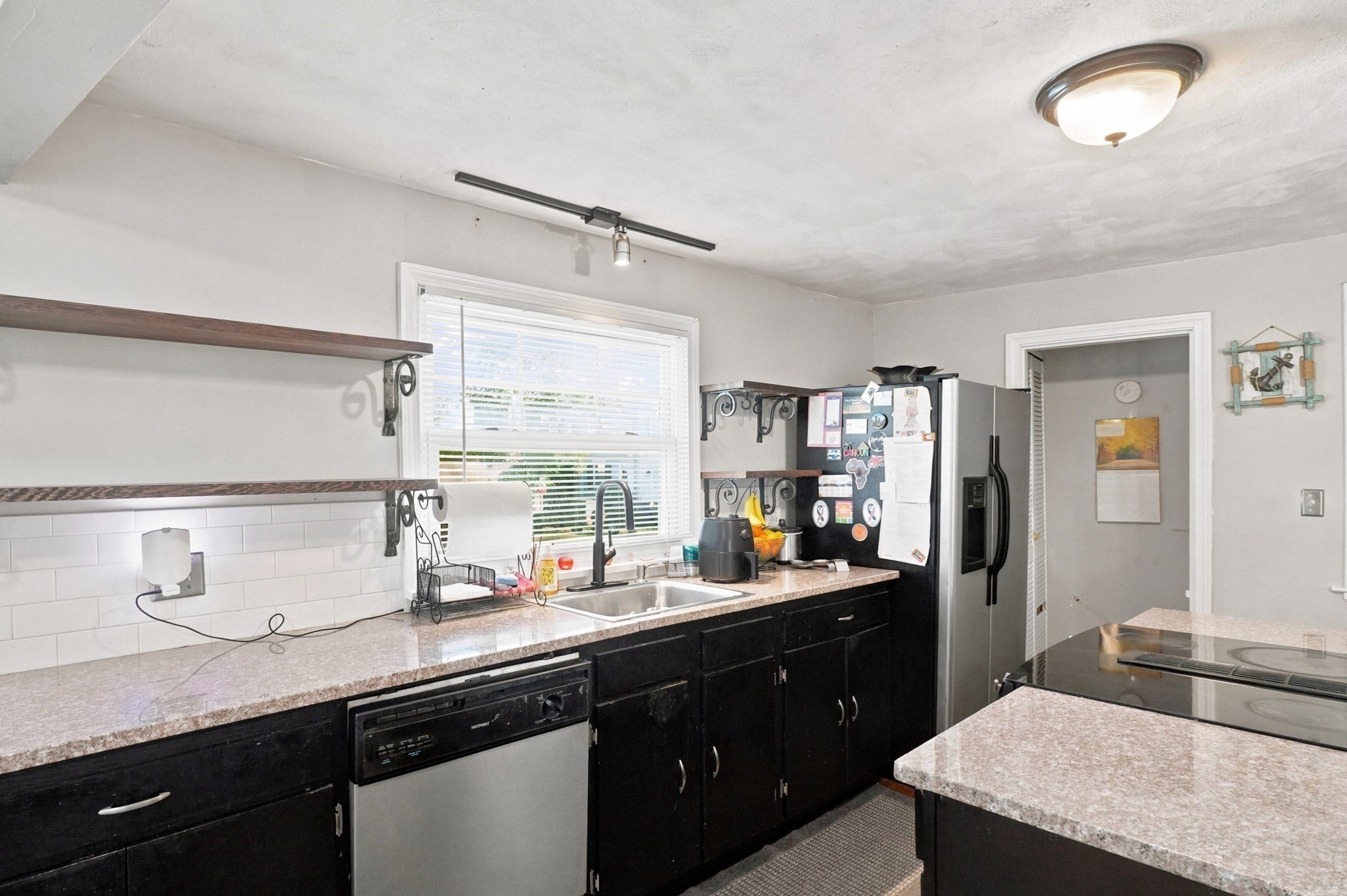75 Nahant St, Lynn, MA, 75 Nahant St, Lynn, MA Photo #13