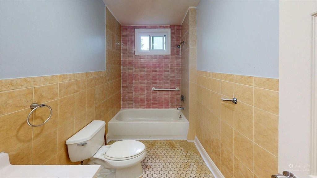 Photo of 12 Hiawatha Rd, Boston, MA
