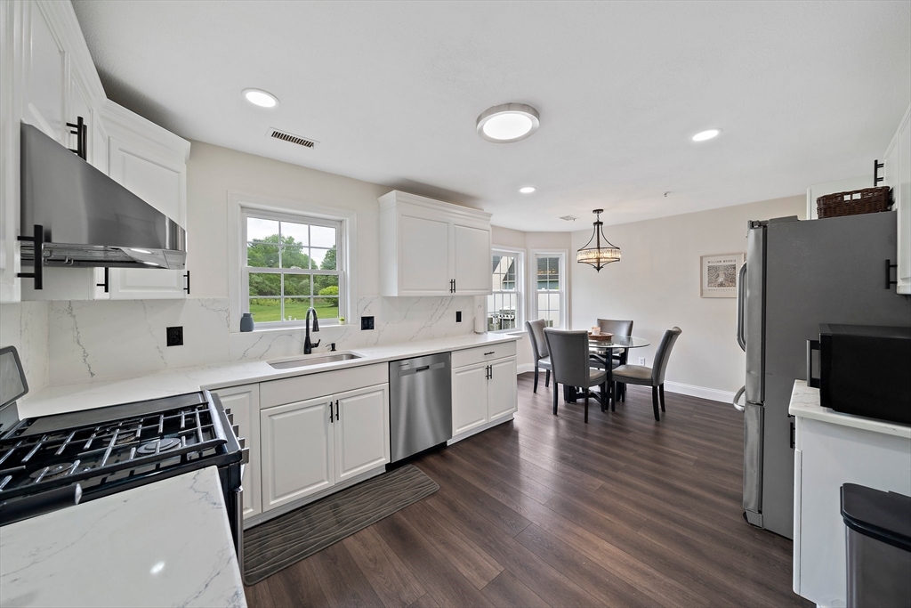 158 Clear Pond Dr 158