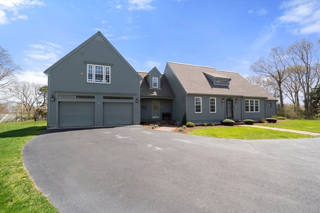 205 Carlson Lane
