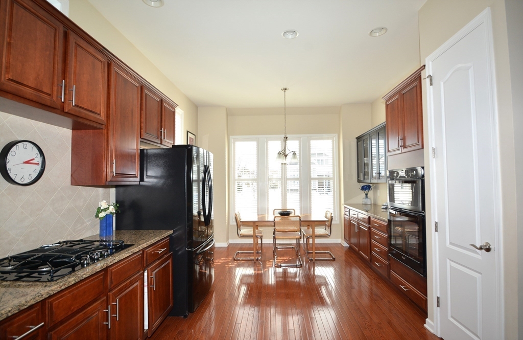 14 Hartshorne Way 14