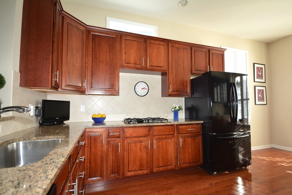 14 Hartshorne Way 14