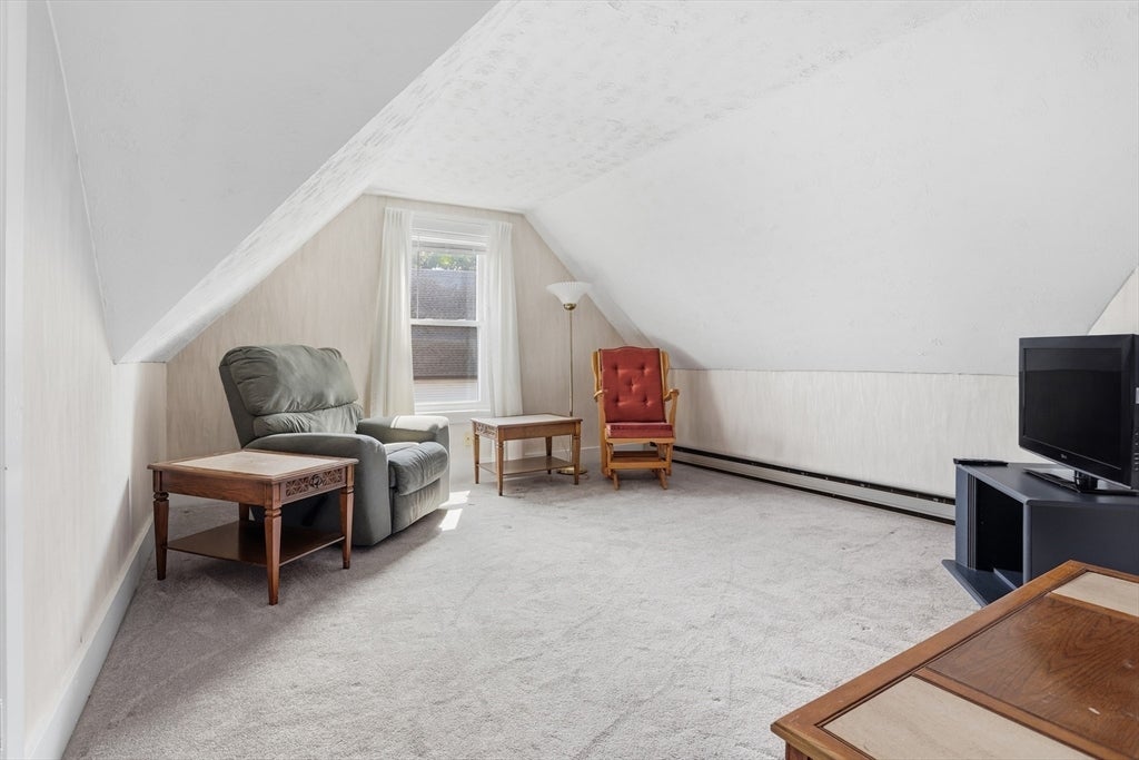 109 4th St, Leominster, MA, 109 4th St, Leominster, MA Photo #28