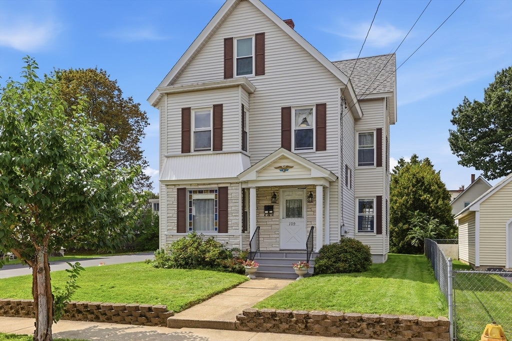 109 4th St.