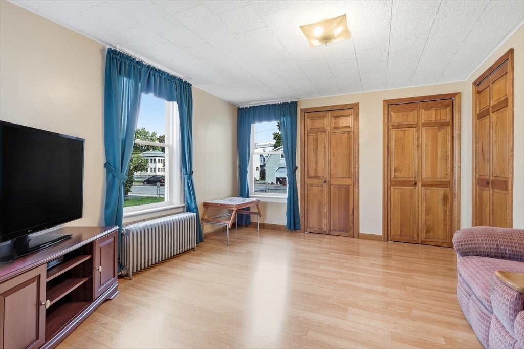 109 4th St, Leominster, MA, 109 4th St, Leominster, MA Photo #13