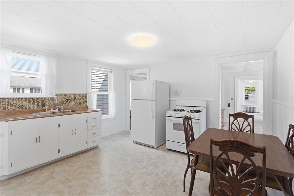 109 4th St, Leominster, MA, 109 4th St, Leominster, MA Photo #14