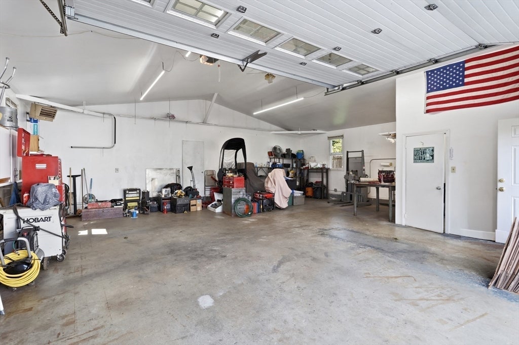 109 4th St, Leominster, MA, 109 4th St, Leominster, MA Photo #34