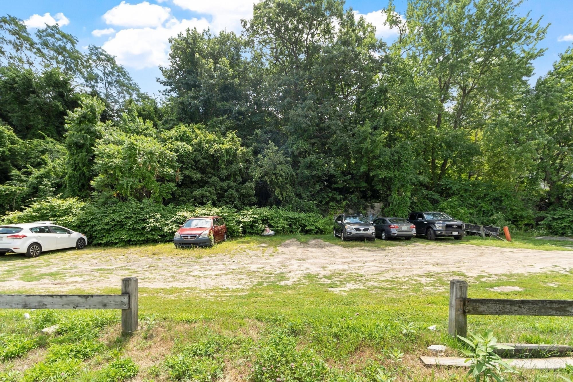 420 Kimball ST, Fitchburg, MA, 420 Kimball ST, Fitchburg, MA Photo #33