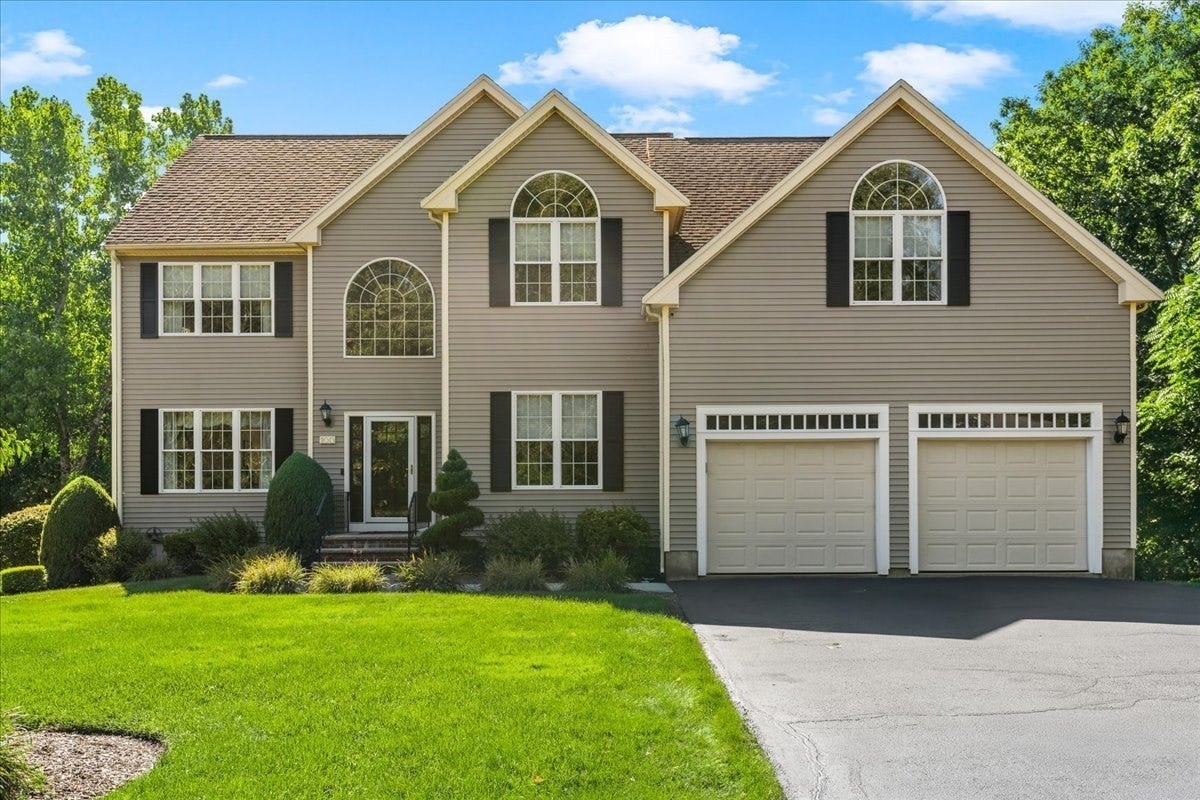 100 Eagle Rock Rd, Stoughton, MA, 100 Eagle Rock Rd, Stoughton, MA Photo #1