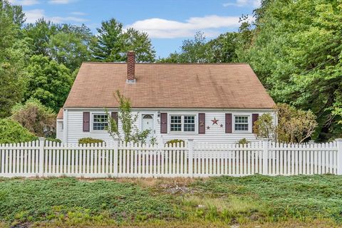 50 Hartford Ave E Mendon MA 01756