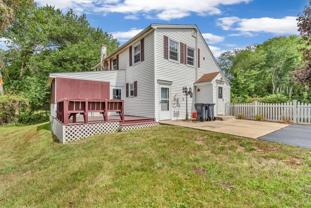 50 Hartford Ave E