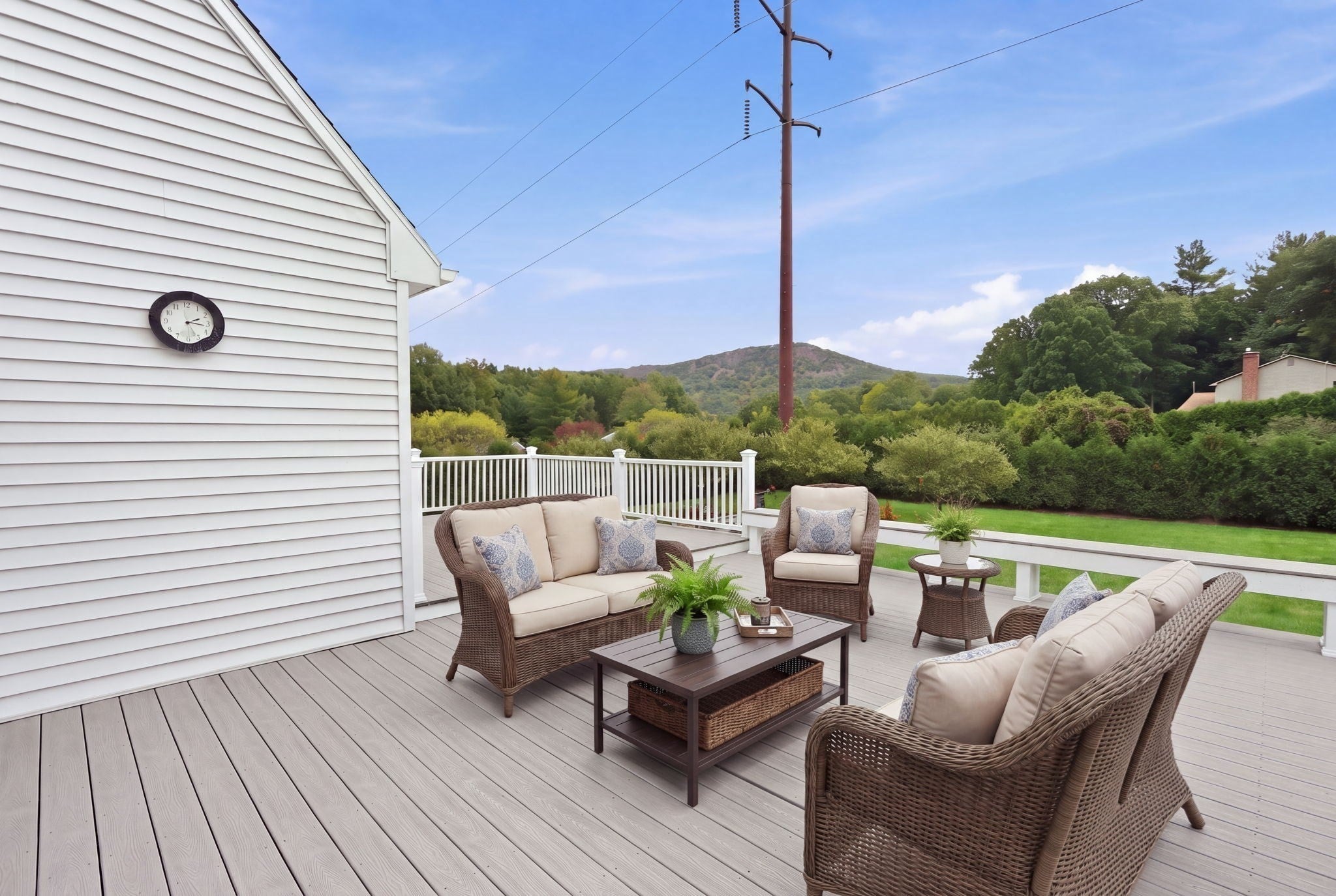 16 Matthew Dr, Easthampton, MA Photo #6
