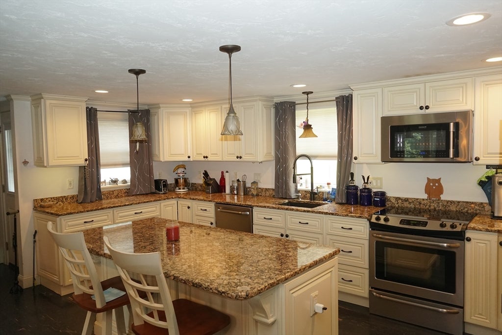 492 Kingman Street, Taunton, MA, 492 Kingman Street, Taunton, MA Photo #13