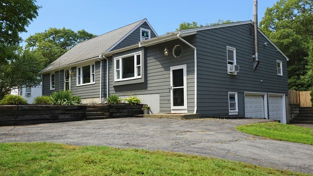 52 Prospect Avenue, Attleboro, MA, 52 Prospect Avenue, Attleboro, MA Photo #2