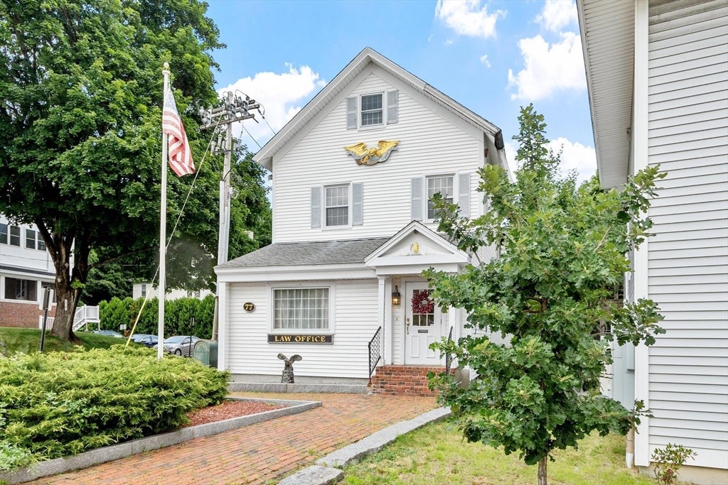 77 Merriam Ave
