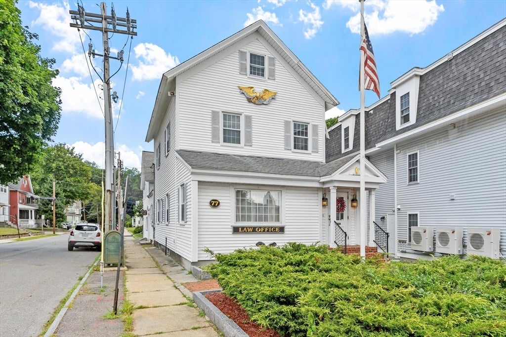 77 Merriam Ave